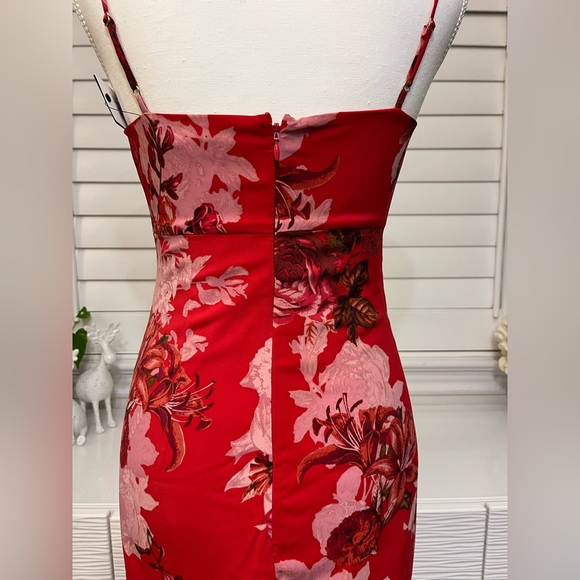 Red Floral Dress - Picture 4 of 6